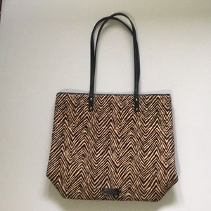 Vera Bradley Like New Day Tote Faux Leather